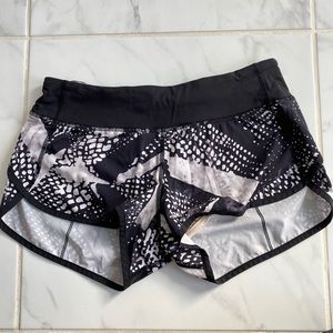 Lulu Snake Print Speed Short (2 1/2in)